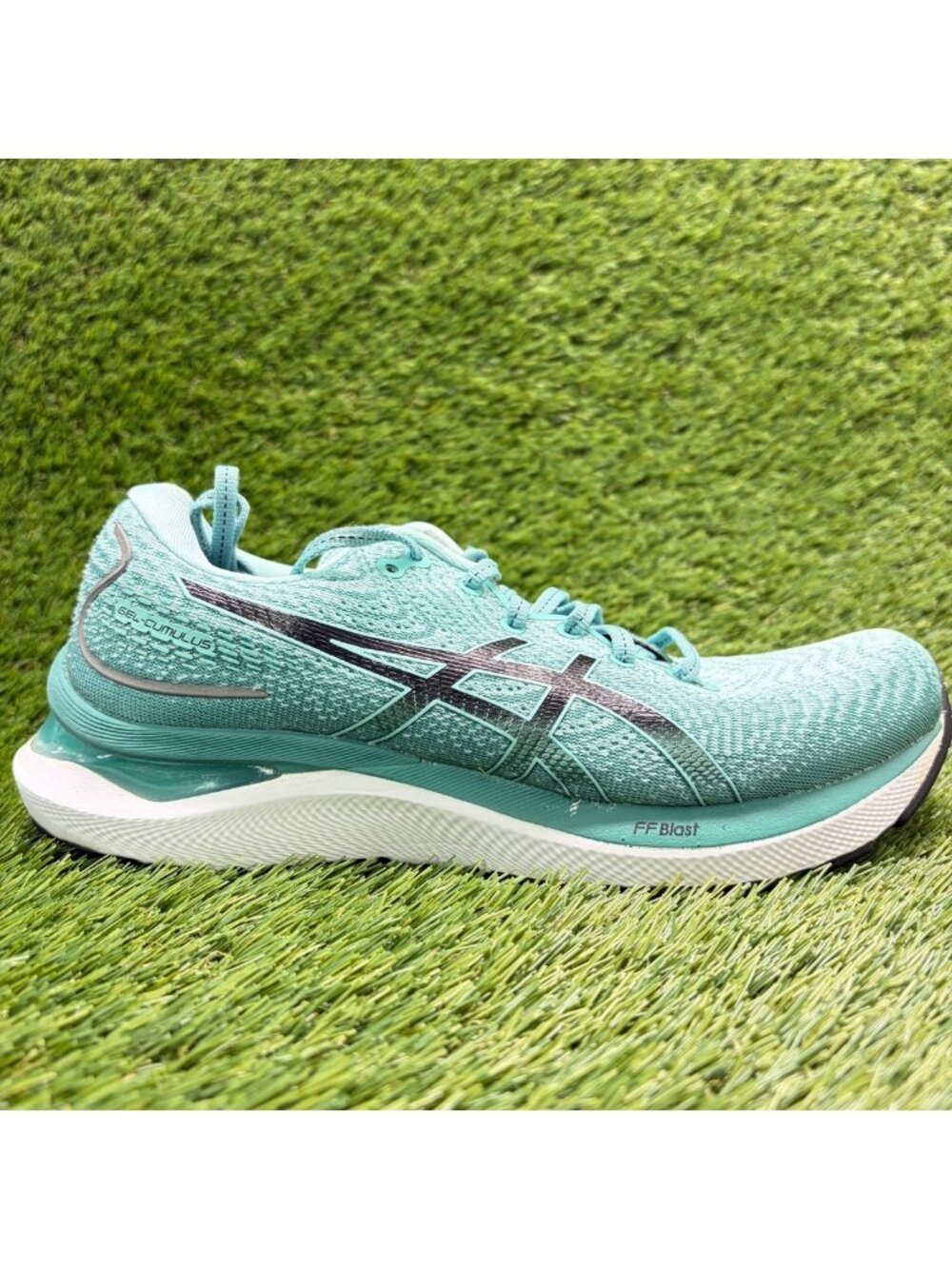 Asics Gel Cumulus 24 Oasis Green Womens Size 8.5 Athletic Running Shoes Sneakers
